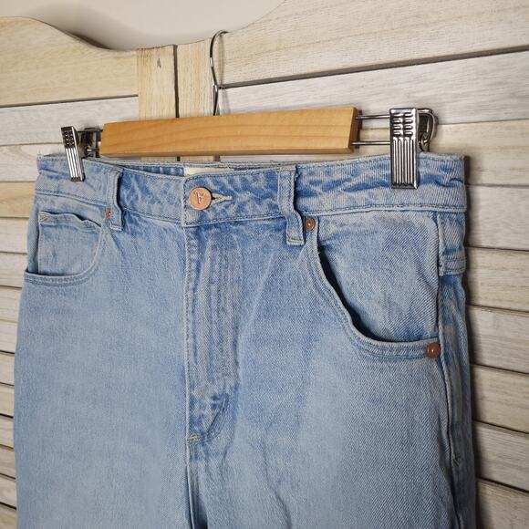 Abrand Jeans Women's 30 Blue Light Wash High Rise Jeans 28 Waist 28x30.5 4 6 - Picture 2 of 7